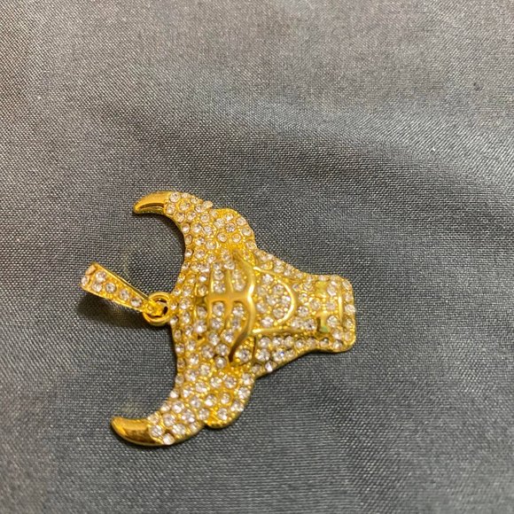Gold Tone Bull Pendant - Picture 3 of 4